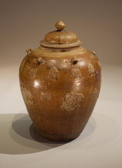 BORNEO POT W/LID AND HANDLES